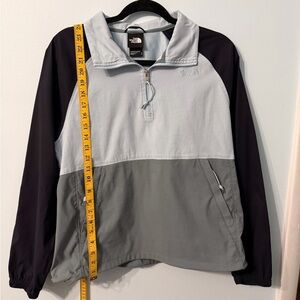 The North Face Women's Class V Pullover Anorak